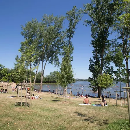 فندق Ethic Etapes Lac De Maine 3*